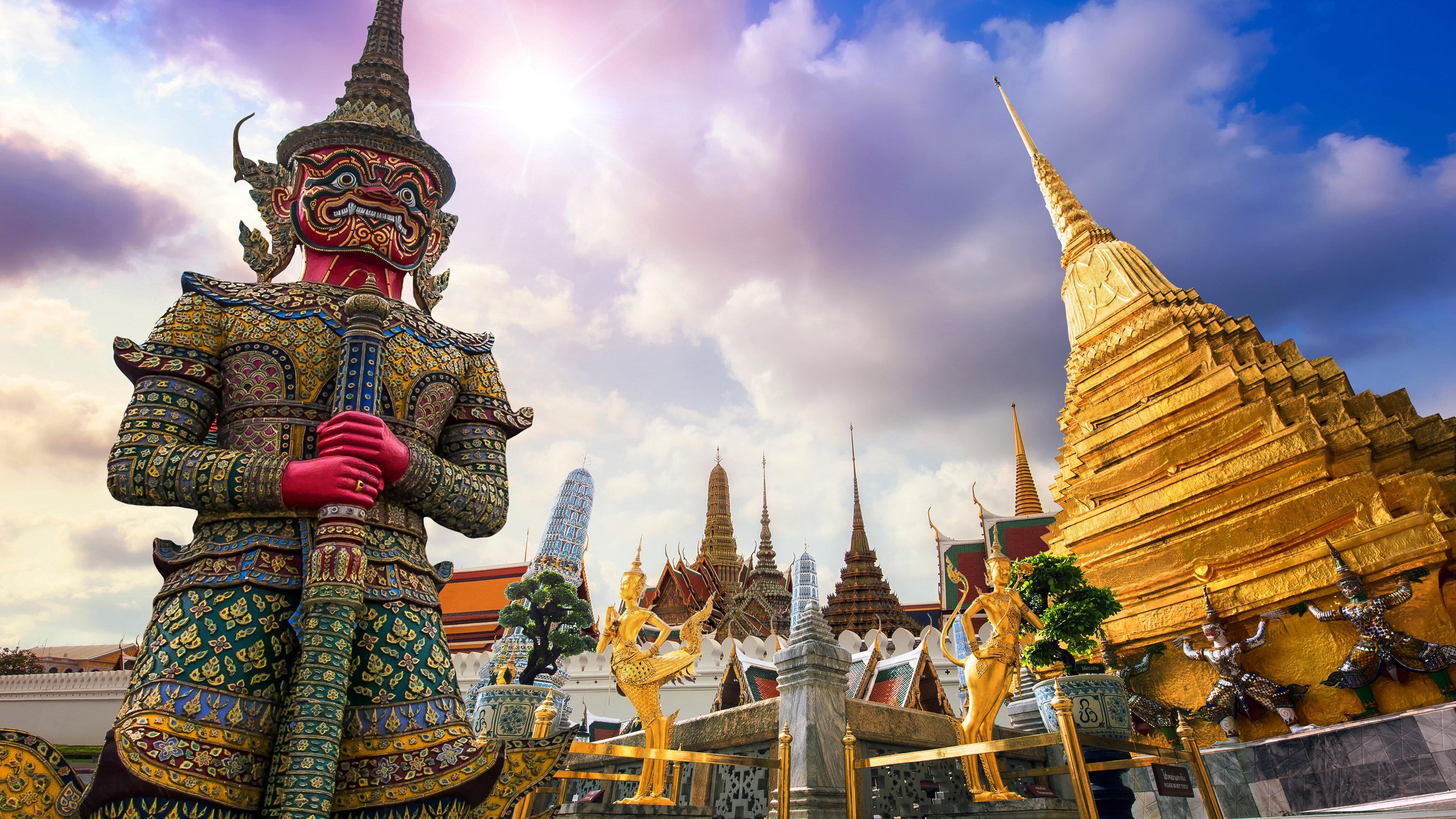 Holiday Inn Bangkok By Ihg Exterior foto