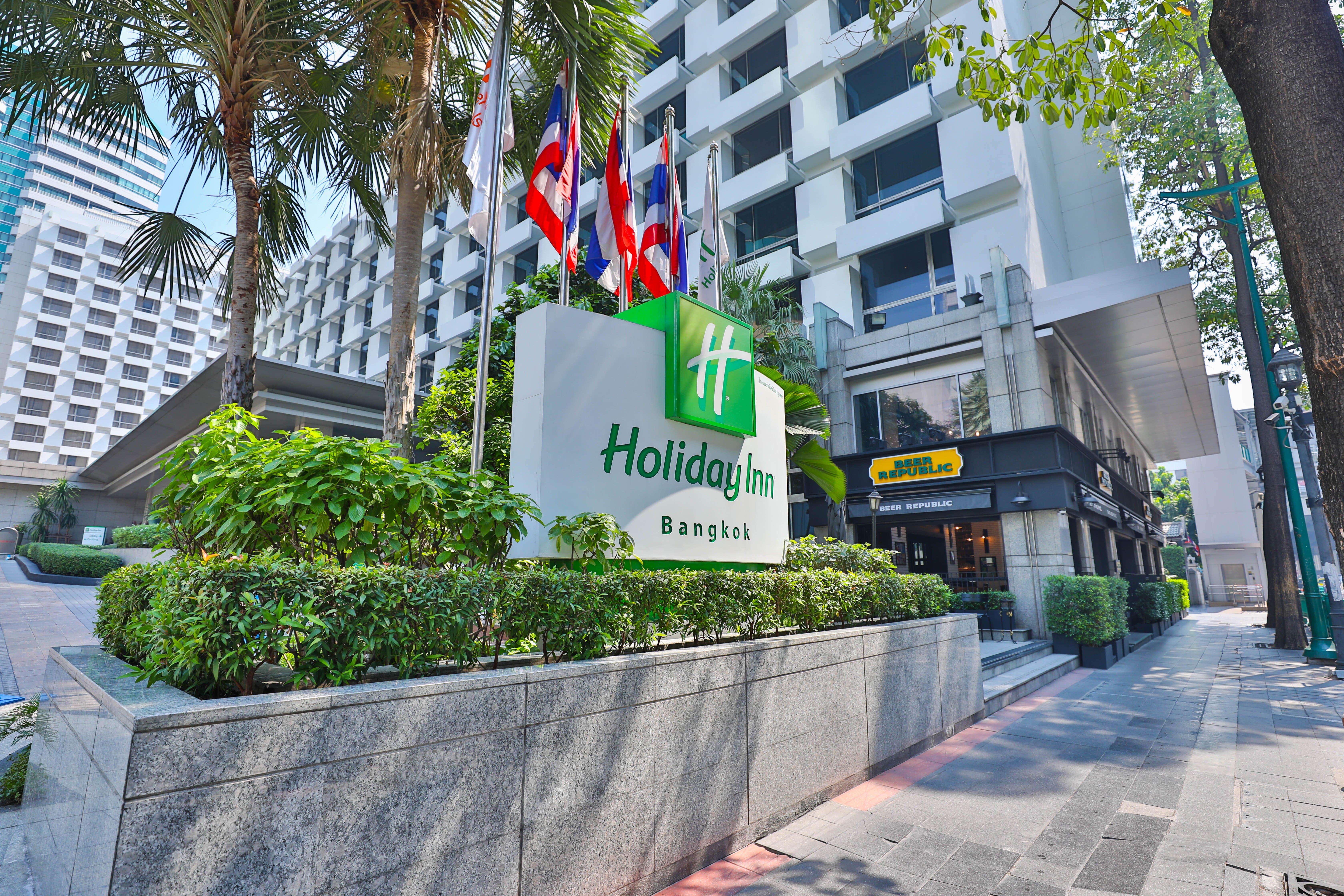 Holiday Inn Bangkok By Ihg Exterior foto